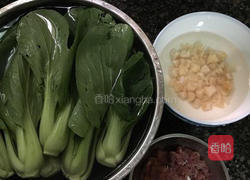 瑶柱瘦肉青菜的做法图解1