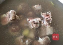 牛尾浓汤的做法图解1