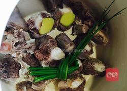 牛尾浓汤的做法图解3