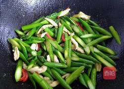 芦笋炒鸡丝的做法图解7