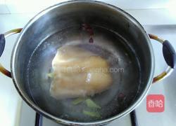 黄瓜拌猪耳的做法图解3