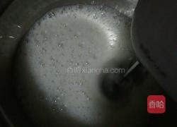 戚风蛋糕的做法图解4