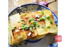 香葱猪肉锅贴~的做法图解7