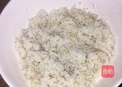 火腿肠寿司的做法图解1