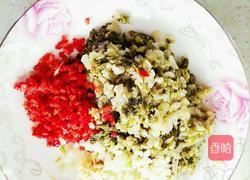 酸菜面的做法图解1