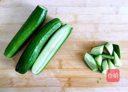 豆豉小黄瓜的做法图解1