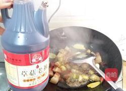 五味土豆焖肉 的做法图解8
