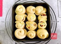 橄榄油坚果咸面包的做法图解8