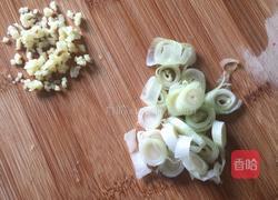 山药炒荷兰豆的做法图解2