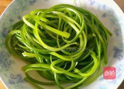 凉拌手撕蒜苔的做法图解4