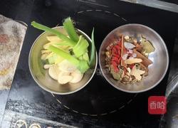 麻辣鸡脖的做法图解1