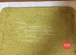 奶油抹茶瑞士卷的做法图解11