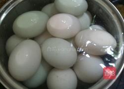 酒糟蛋的做法图解2