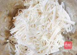 凉拌金针菇的做法图解1