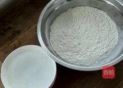 葱花烙饼的做法图解2