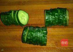 糖拌黄瓜的做法图解1