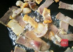 葱头炒腊肉的做法图解3