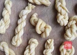 香脆麻花的做法图解2