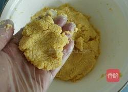 玉米面馅团子的做法图解3