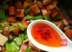 西芹花生拌香干的做法图解8