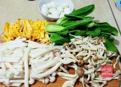 双菇双蛋汤的做法图解4