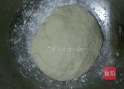 东北韭菜鸡蛋馅饺子的做法图解1