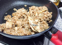 黑啤鸡腿烩饭的做法图解5