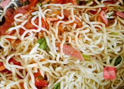 番茄鸡蛋火腿炒面的做法图解8