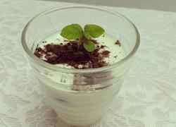 盆栽水果小酸奶