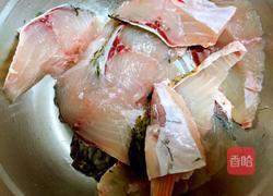 秘制香酥熏鱼的做法图解2