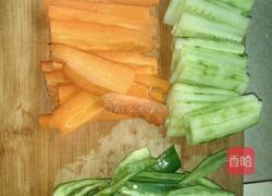 辣椒胡萝卜炒豆干的做法图解1