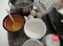 奶油戚风蛋糕的做法图解1