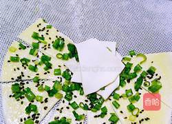烫面葱油饼的做法图解7