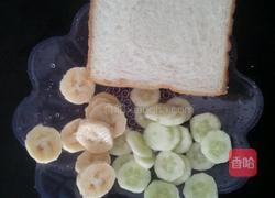 水果三明治（超简易版）的做法图解2