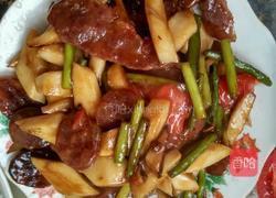 杏鲍菇炒腊肠的做法图解5