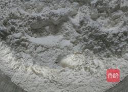 披萨饼皮的做法图解1