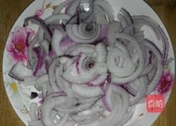 凉拌洋葱的做法图解2