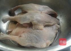 香酥鸭的做法图解1