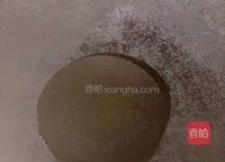 炒花生米的做法图解3