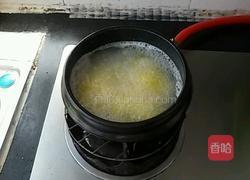 海参小米粥的做法图解5