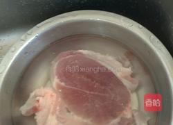 芹菜拌腱肉的做法图解1