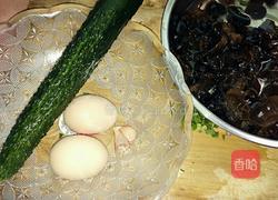 黄瓜木耳炒鸡蛋的做法图解2