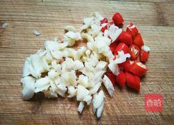 呛生菜的做法图解2