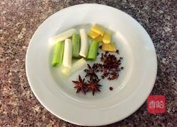 土豆炖鸡块的做法图解3