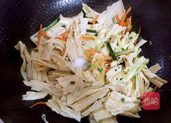 炒腐竹的做法图解9