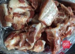 冬瓜炖排骨的做法图解1