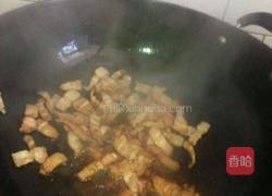 猪肉炒蒜苔的做法图解3