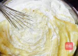 榴莲慕斯蛋糕的做法图解5