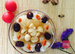 银耳莲子红枣汤的做法图解7