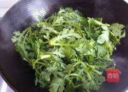 炒茼蒿的做法图解2